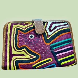 Boots N Bags Colombian Leather Passport Holder Colorful Kuna Mola Wallet